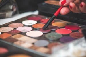 צלליות איפור בהתאמה אישית